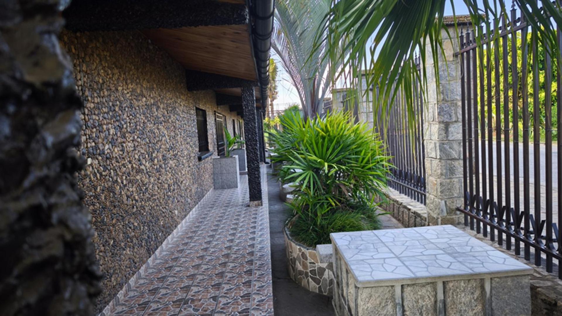 Hotel Restaurant Le Miamiam Glouglou Ambositra Eksteriør billede